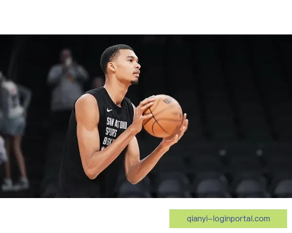 格林直言文班亚马应主动发声争夺MVP机会否则再强也可能被忽视